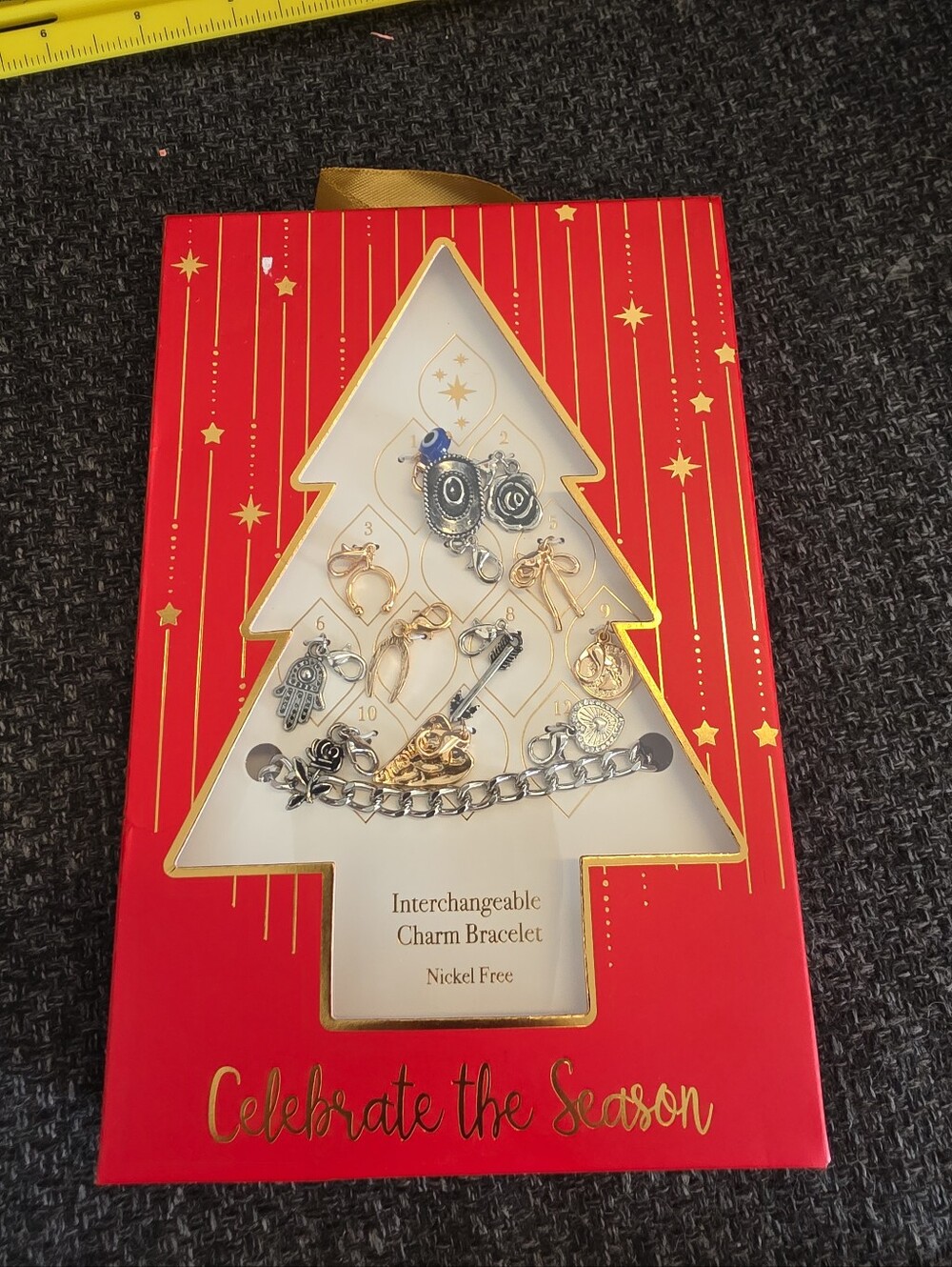NIB 12 Day Advent Calendar Interchangeable Charm Bracelet Celebrate The Season